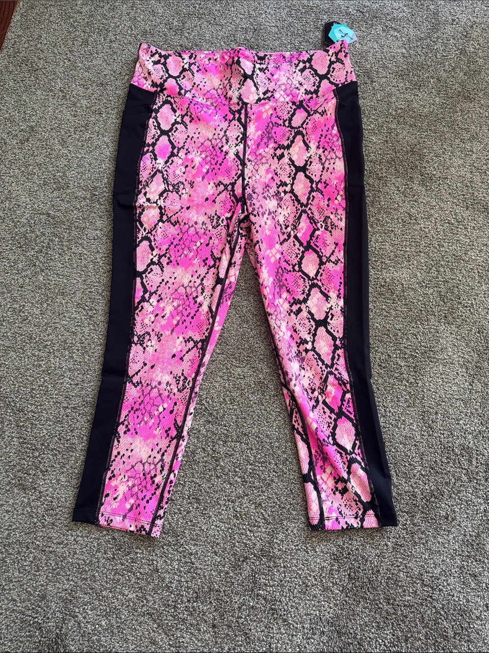 LuLaRoe Brave Hot Pink Snake Print Leggings with Black Side Panels with Pockets